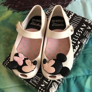 Mini Melissa Mickey + Minnie in white size 8